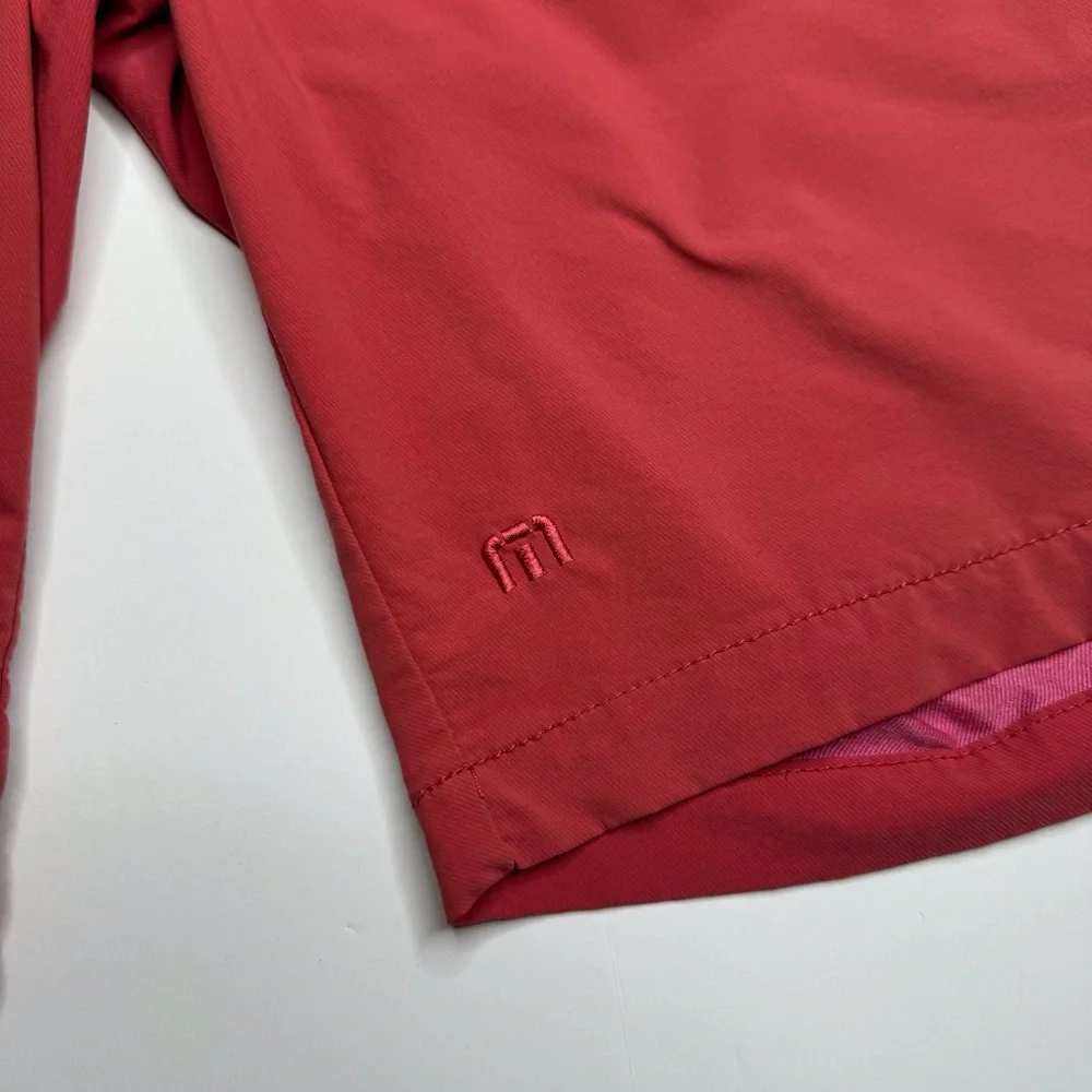 Travis Mathew Stretch Flat Front Golf Shorts 10” Inseam Preppy Athleisure
